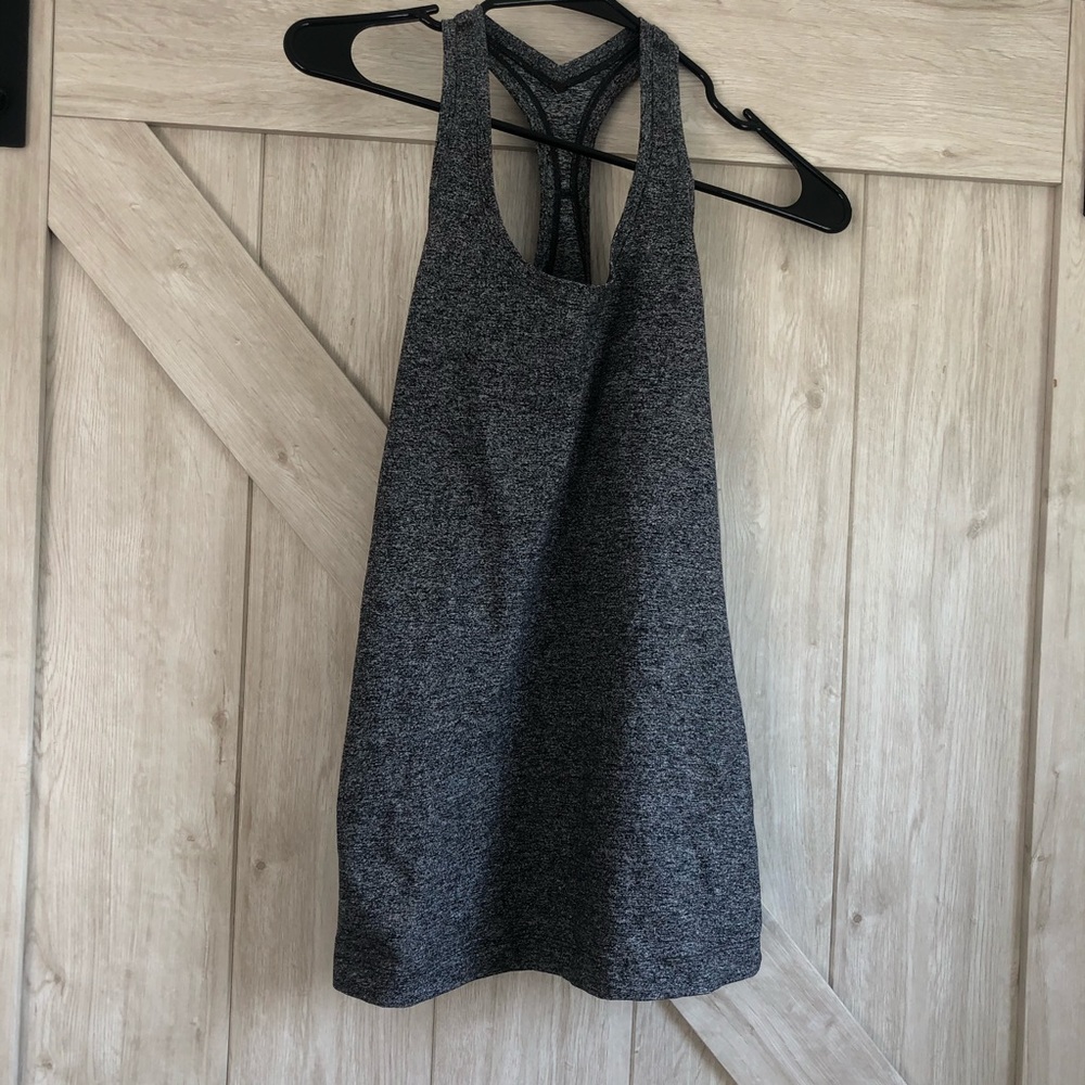 Lululemon Swiftly Tech Racerback size 6